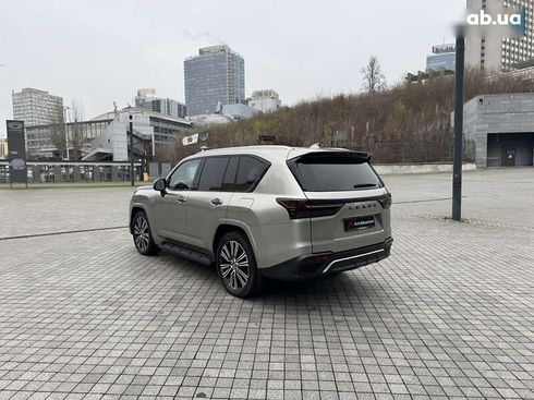 Lexus LX 2022 - фото 5