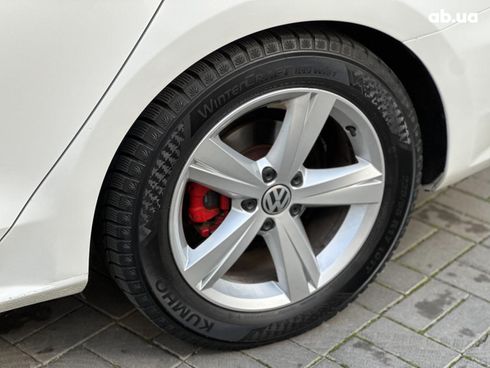 Volkswagen passat b7 2013 белый - фото 13
