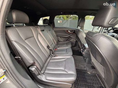 Audi Q7 2018 - фото 24
