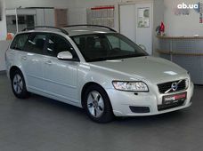 Продажа б/у Volvo V50 2010 года в Киеве - купить на Автобазаре