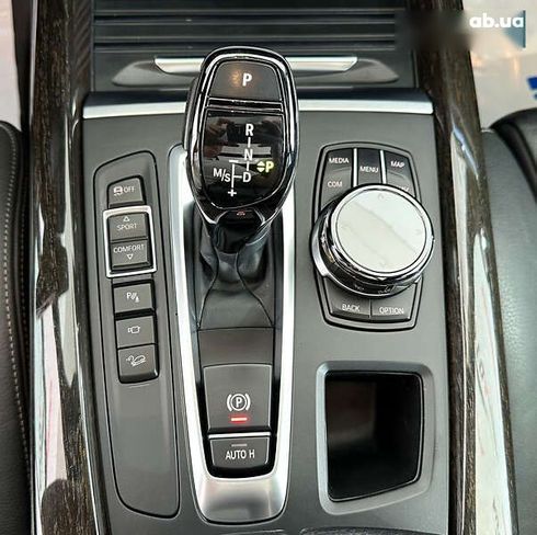 BMW X5 2017 - фото 28