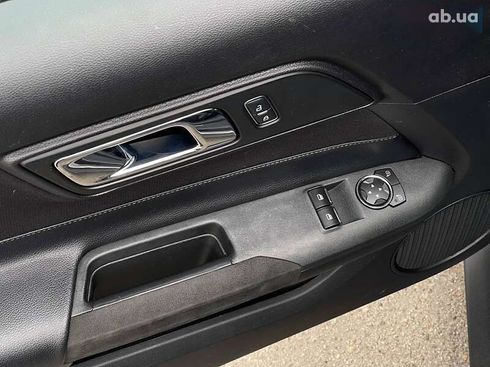Ford Mustang 2017 - фото 15