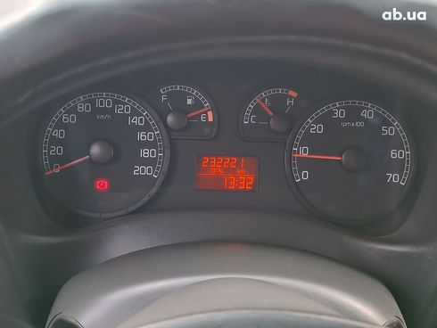 Fiat Doblo 2012 белый - фото 3