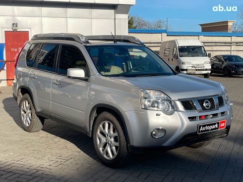 Nissan X-Trail 2011 серый - фото 3