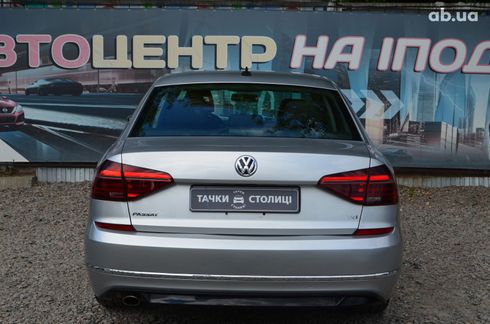 Volkswagen Passat 2018 серый - фото 8