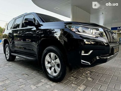 Toyota Land Cruiser Prado 2020 - фото 12