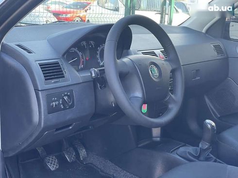 Skoda Fabia 2005 - фото 25