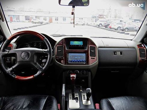 Mitsubishi Pajero 2006 - фото 15