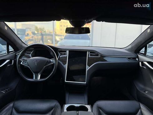 Tesla Model S 2016 - фото 11