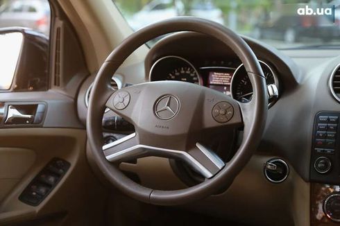 Mercedes-Benz M-Класс 2010 - фото 14