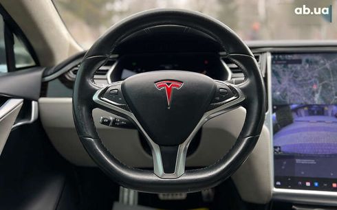 Tesla Model S 2016 - фото 10