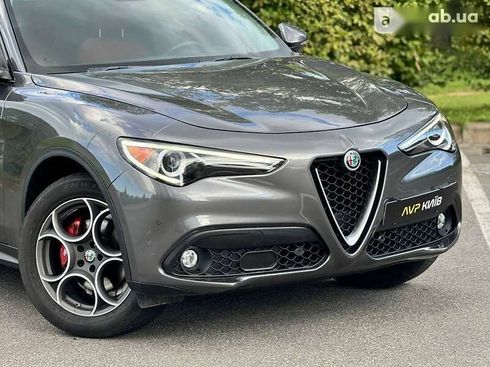 Alfa Romeo Stelvio 2017 - фото 13