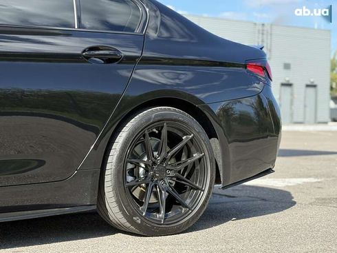 BMW 5 серия 2017 - фото 14