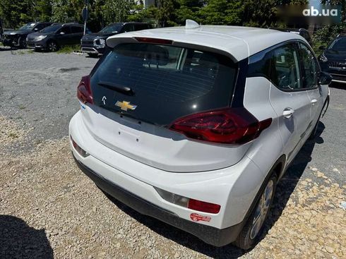 Chevrolet Bolt 2017 - фото 3