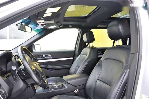 Ford Explorer 2016 - фото 15