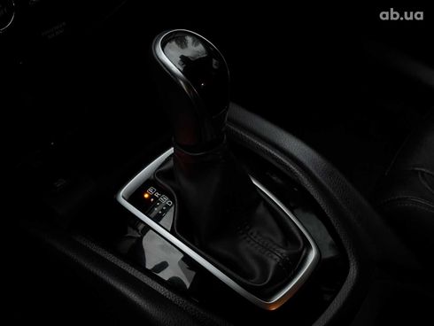 Nissan Rogue 2019 серый - фото 20