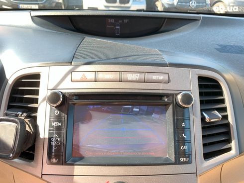 Toyota Venza 2013 белый - фото 33