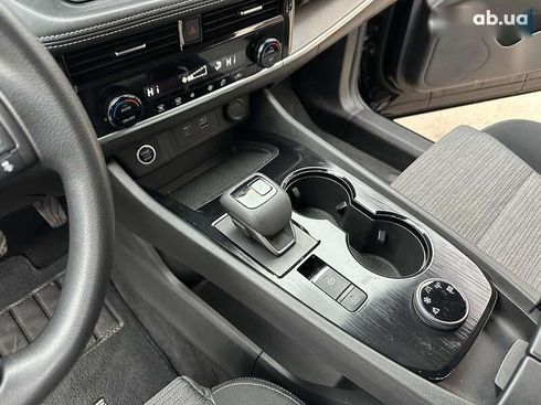 Nissan Rogue 2020 - фото 28