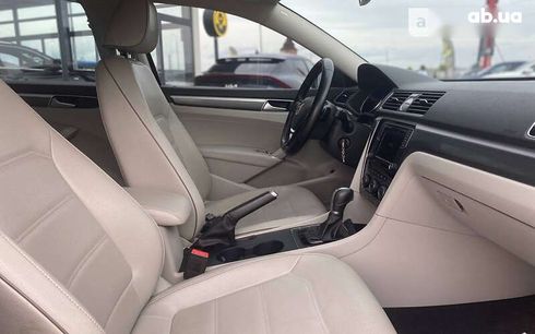 Volkswagen Passat 2017 - фото 18