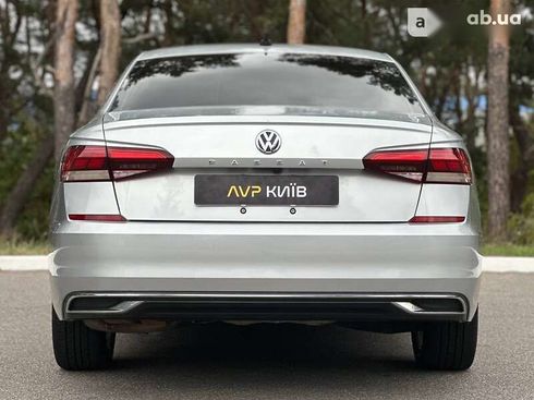 Volkswagen Passat 2019 - фото 8