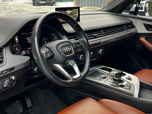Audi Q7 2017 белый - фото 9