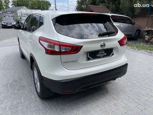 Nissan Qashqai 2017 - фото 18