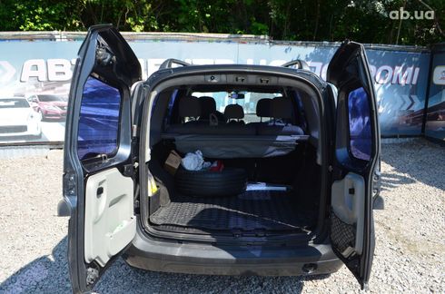 Dacia Logan 2007 - фото 10