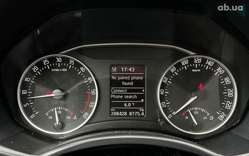 Skoda Octavia 2012 - фото 17