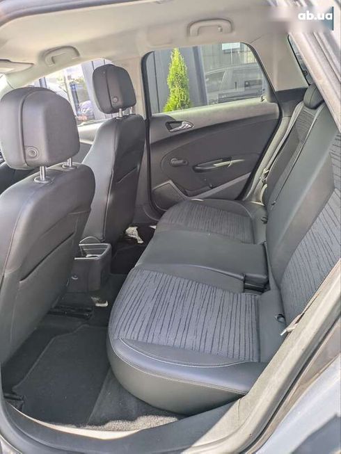 Opel Astra 2014 - фото 21
