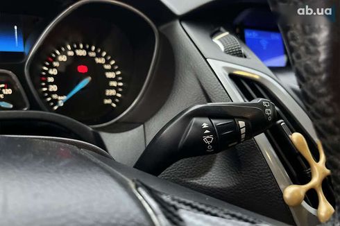 Ford Focus 2011 - фото 20