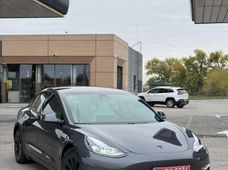 Продажа б/у Tesla Model 3 2021 года в Днепре - купить на Автобазаре