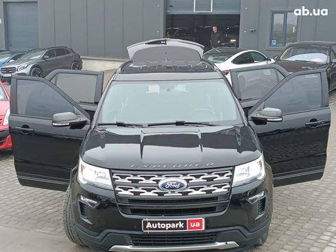 Ford Explorer 2018 черный - фото 201