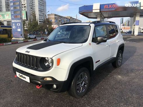 Jeep Renegade 2016 - фото 7