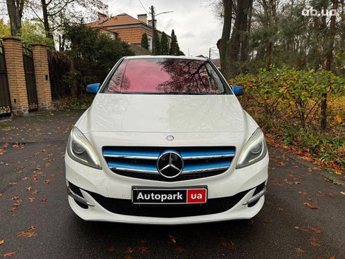 Mercedes-Benz B-Класс 2015 белый - фото 2