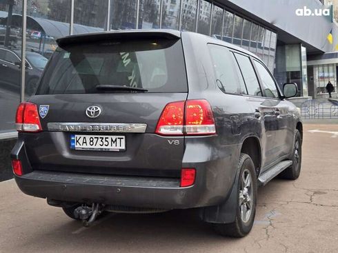 Toyota Land Cruiser 2008 - фото 4