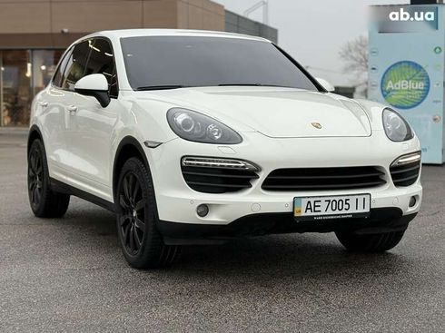 Porsche Cayenne 2011 - фото 10