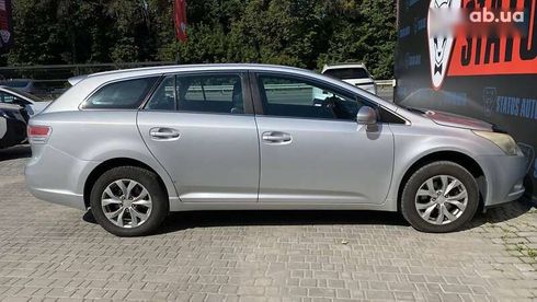 Toyota Avensis 2009 - фото 11
