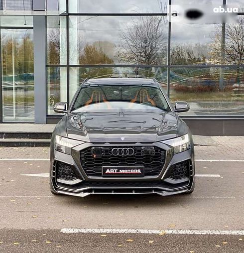 Audi RS Q8 2020 - фото 2