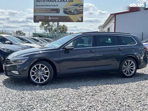 Volkswagen Passat 2021 - фото 8