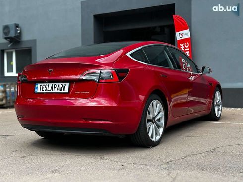 Tesla Model 3 2018 - фото 10