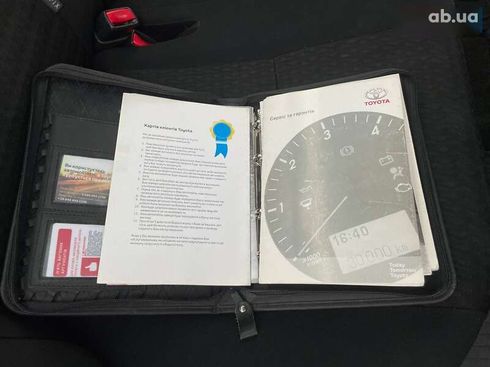 Toyota Corolla 2010 - фото 24