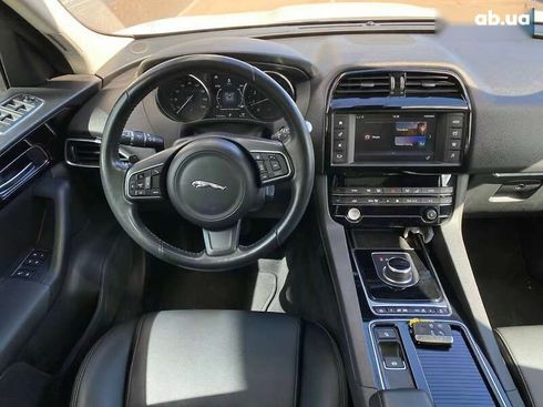 Jaguar F-Pace 2017 - фото 23