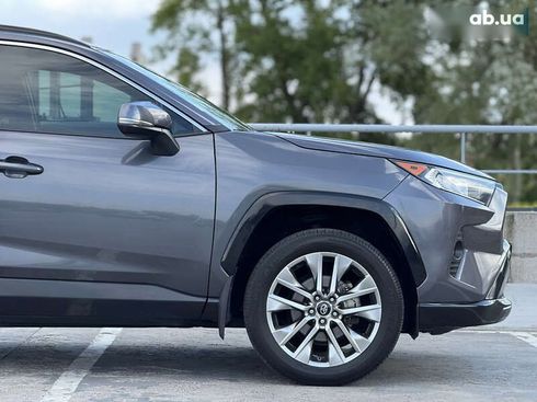 Toyota RAV4 2019 - фото 14