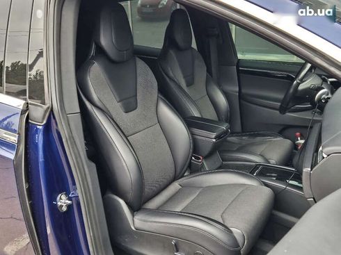 Tesla Model X 2017 - фото 11