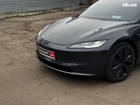 Tesla Model 3 2024 серый - фото 5