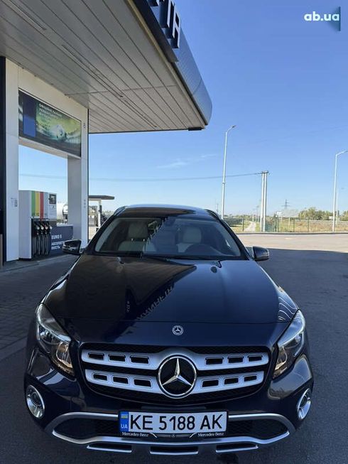 Mercedes-Benz GLA-Класс 2017 - фото 15
