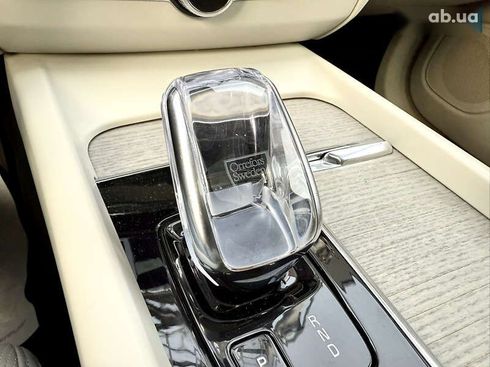 Volvo XC60 2021 - фото 5