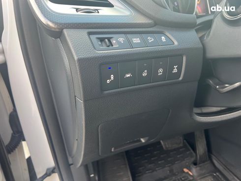 Hyundai Grand Santa Fe 2019 белый - фото 30