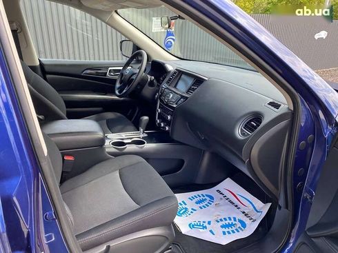 Nissan Pathfinder 2019 - фото 17