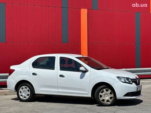 Renault Logan 2016 - фото 5